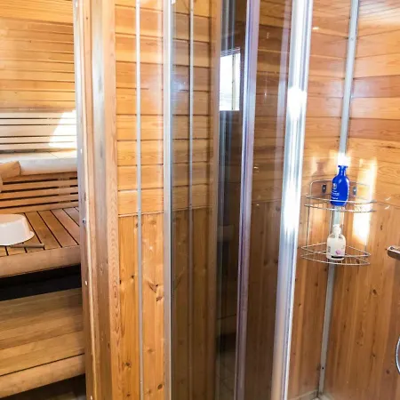 Kuusimaja By Interhome